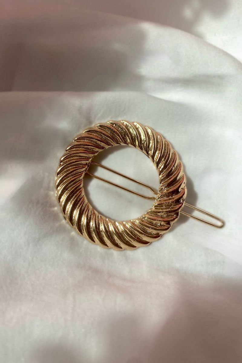 Barrette cheveux Diane, couleur dorée, matière acier inoxydable, forme ronde, bijoux fantaisie