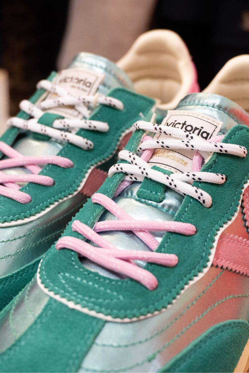 Baskets Mina, couleur vert, marque Victoria