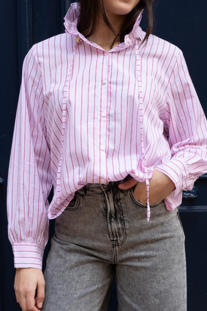 Chemise Marta, couleur rose, motifs rayures, matière coton, col victorien
