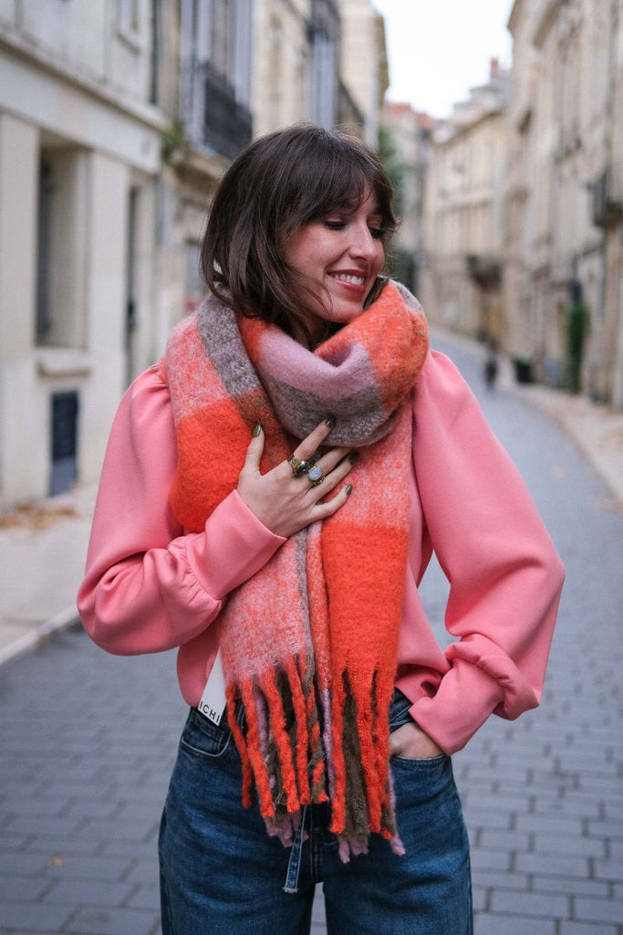 Echarpe Iajulle, couleur rose et orange, marque Ichi