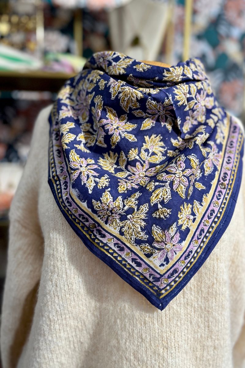 Foulard Bonheur, couleur marine, matière coton