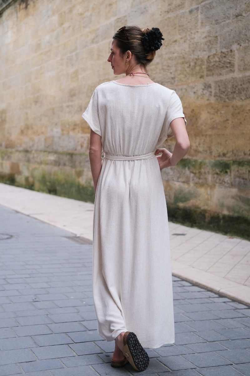 Robe Pollen, couleur beige, marque Grace & Mila, manches courtes, robe longue