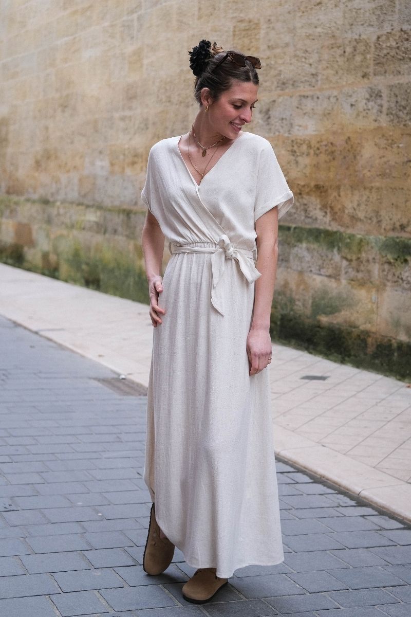 Robe Pollen, couleur beige, marque Grace & Mila, manches courtes, robe longue