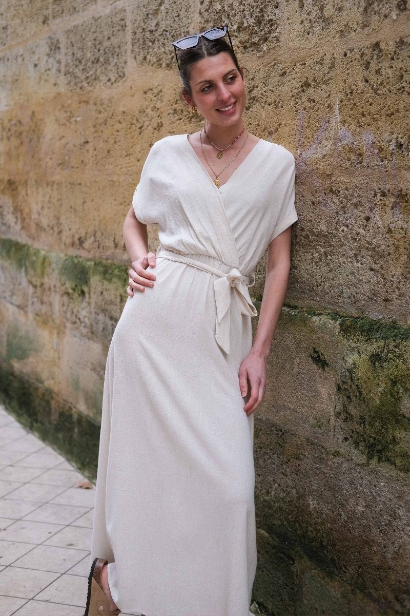 Robe Pollen, couleur beige, marque Grace & Mila, manches courtes, robe longue