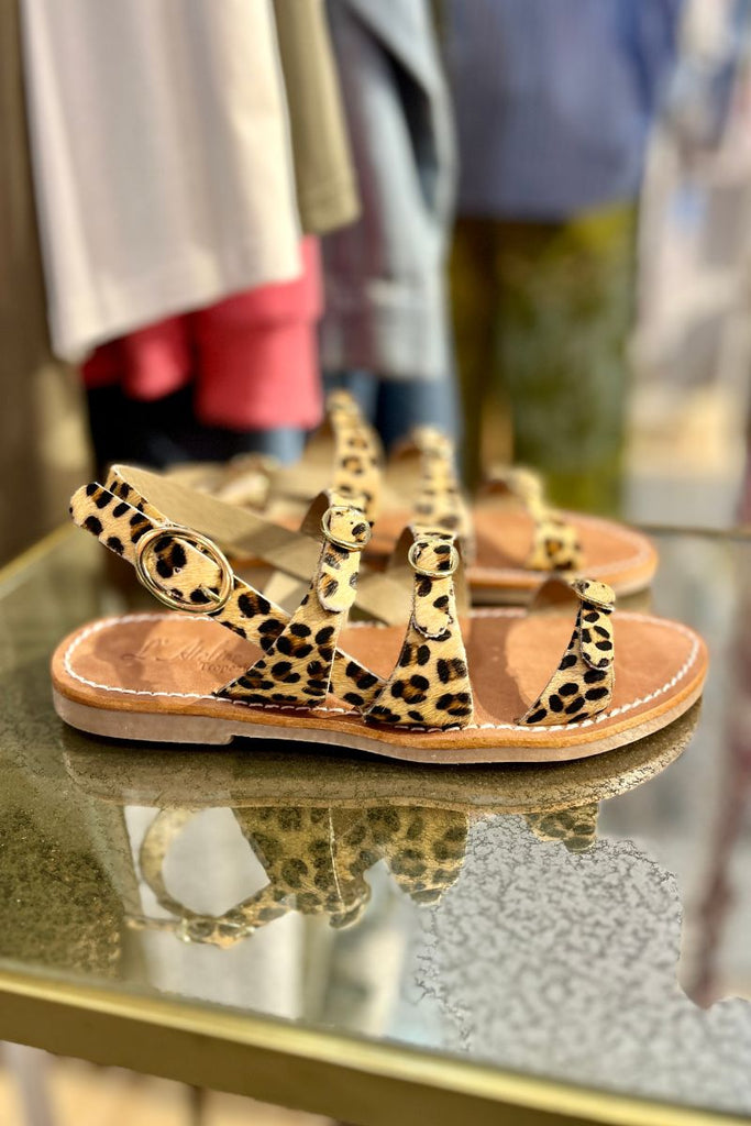 Sandales Téa, couleur léopard, matière cuir, marque Atelier Tropézien