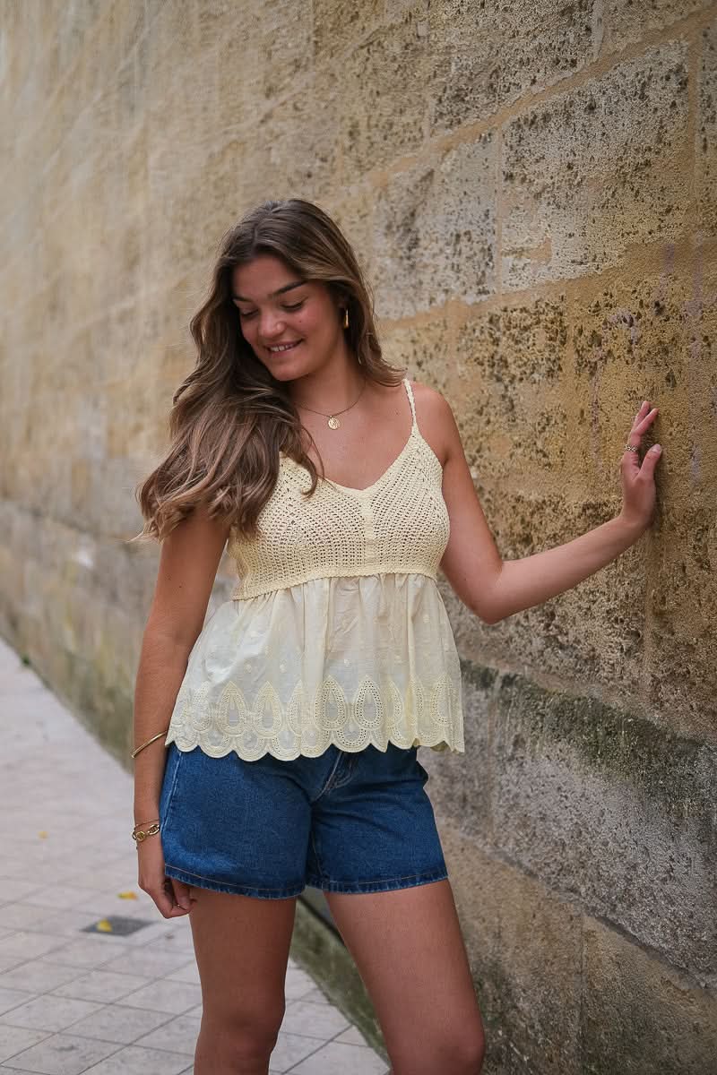 Top crochet • Jaune pastel • Broderie anglaise • Bohème romantique