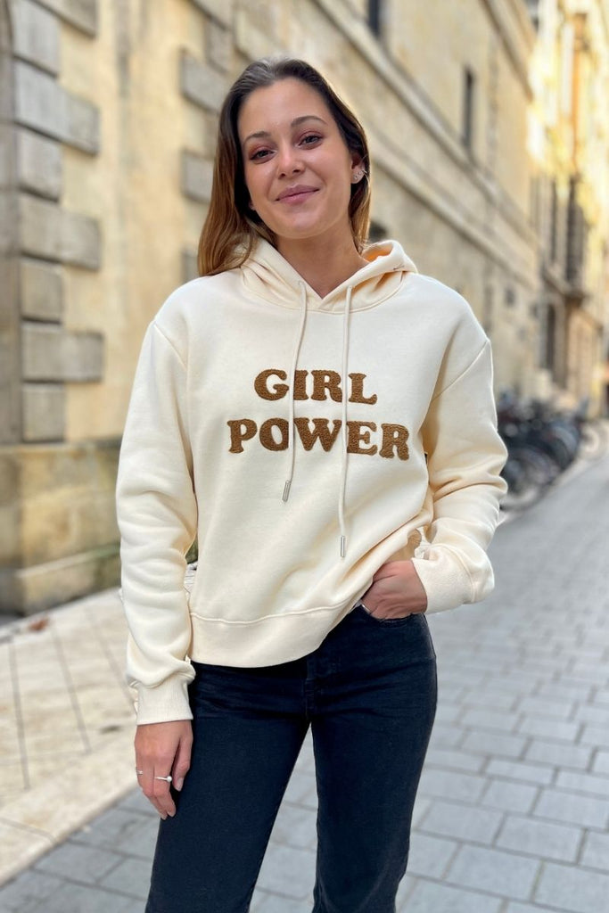 Sweat Girl, manches longues, doublure polaire, capuche non amovible, inscription "girl power"