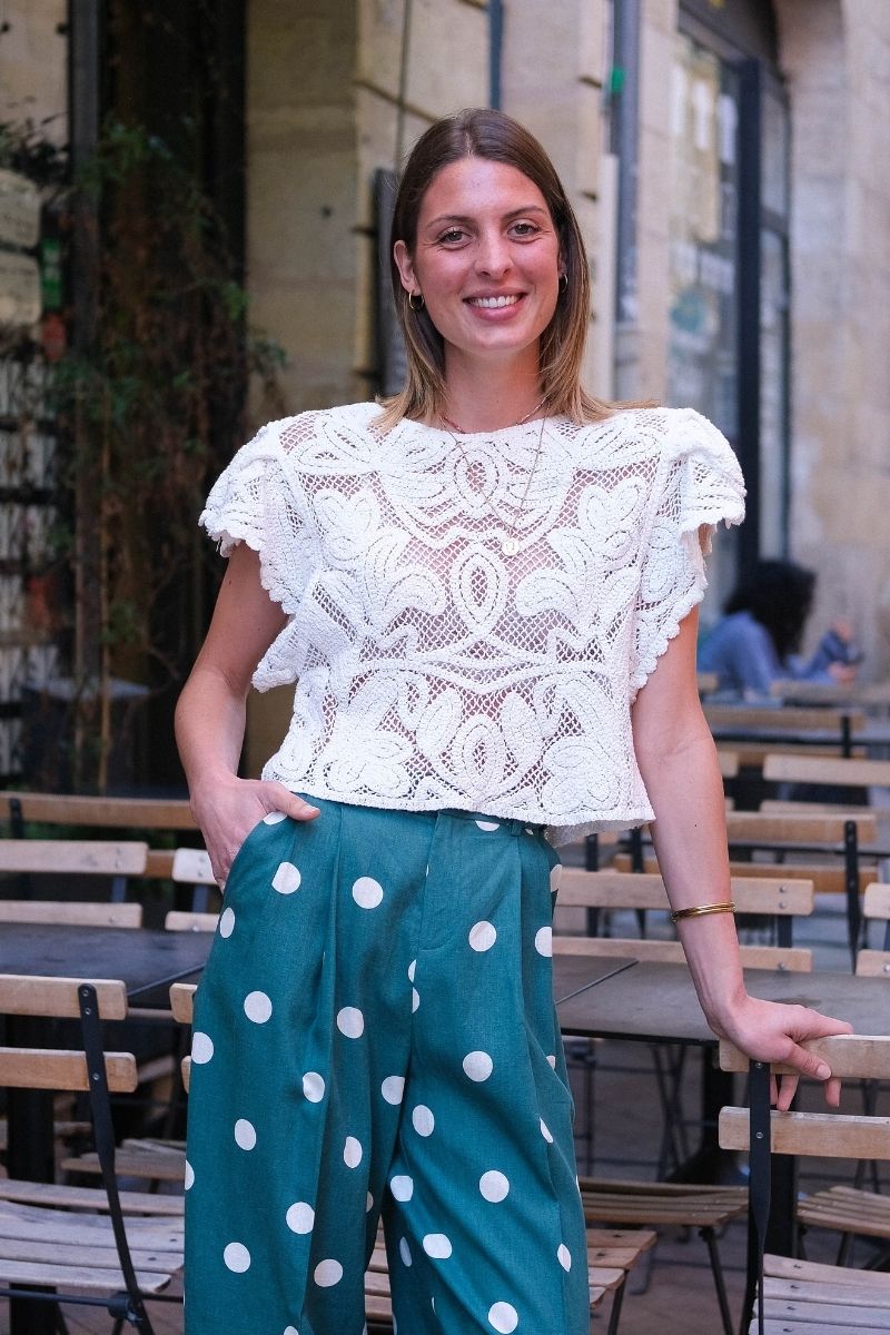 Top Joa, couleur écru, marque The Korner