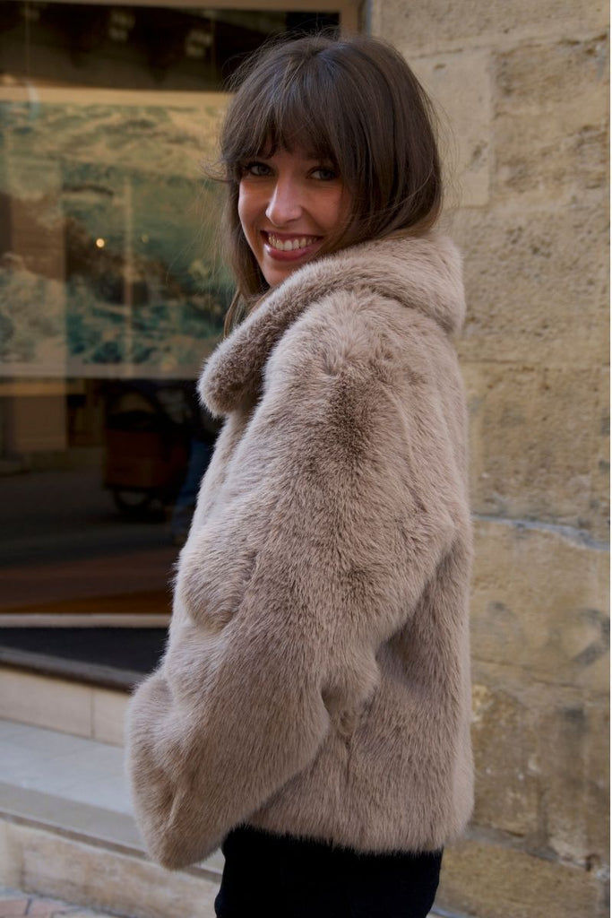 Veste Shonna, couleur taupe, marque Grace & Mila, fermeture zip